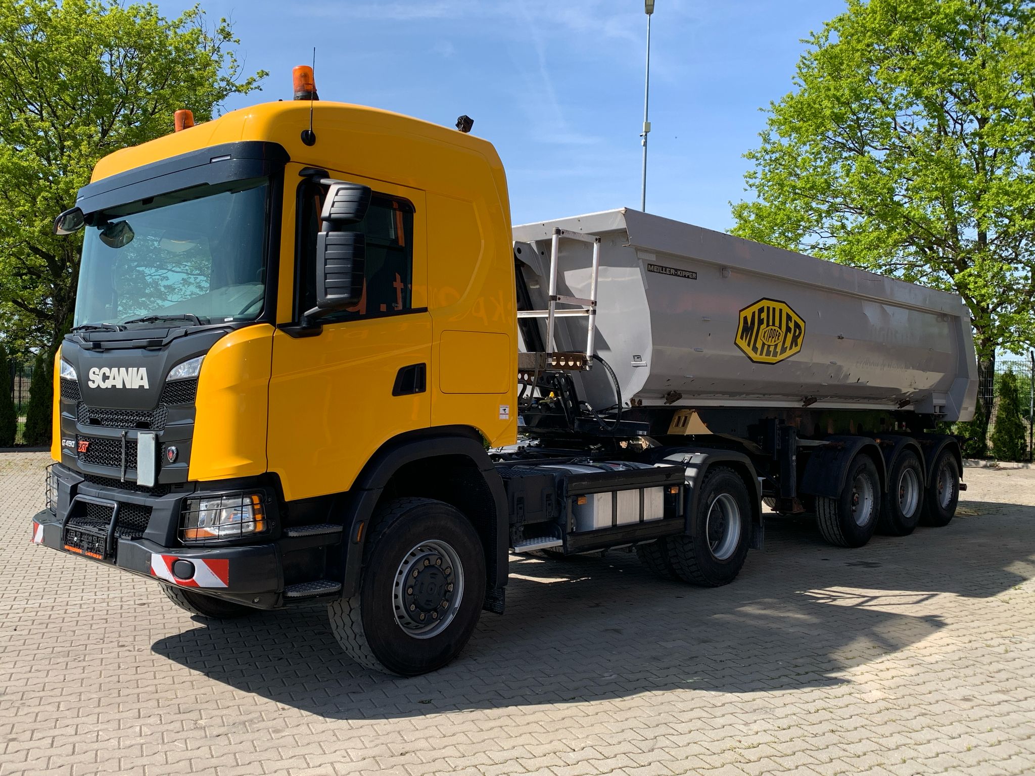 SCANIA G450 XT 4x4 EURO6 CIĄGNIK SIODŁOWY Z HYDRAULIKĄ WYWROTU